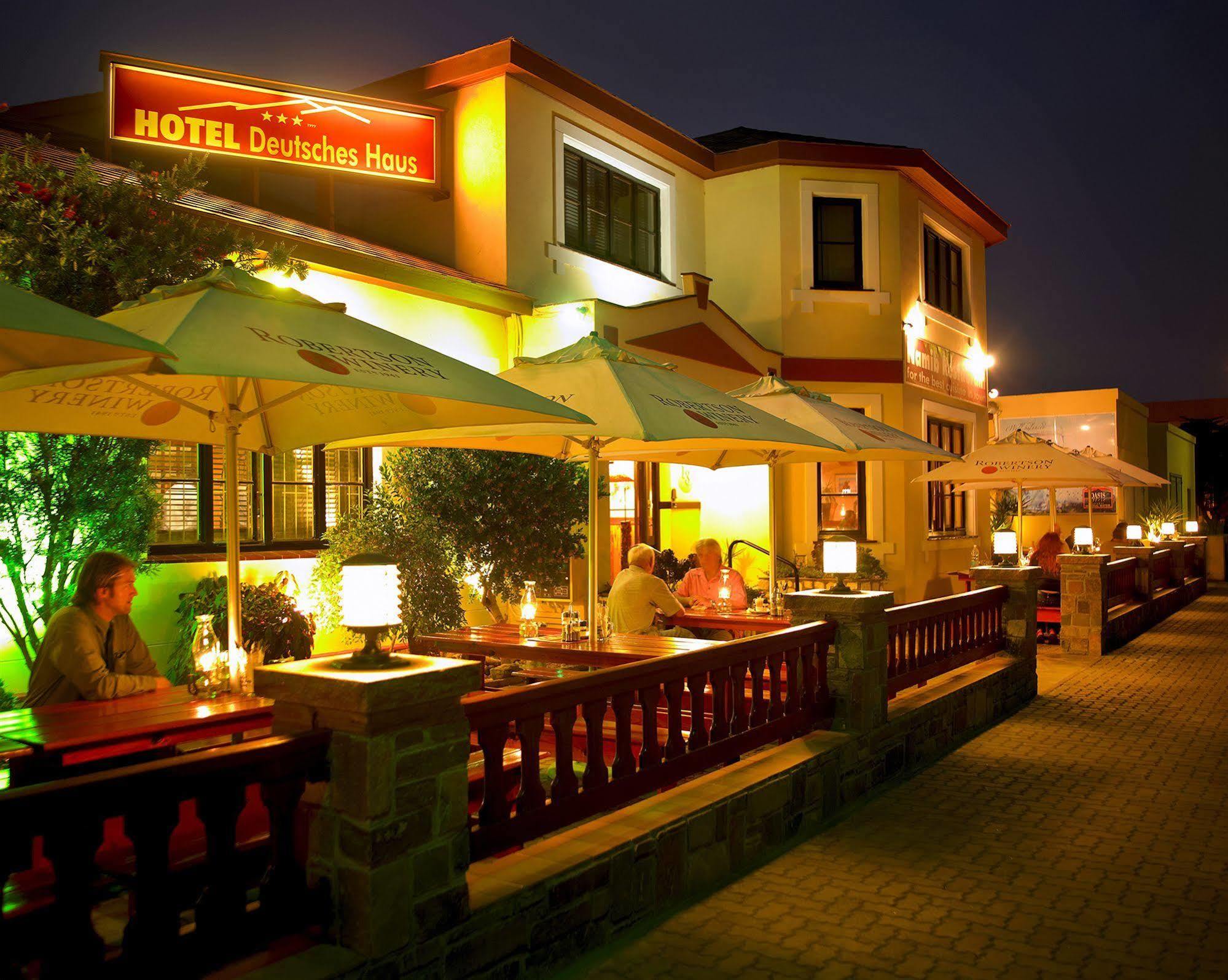 Hotel Deutsches Haus Swakopmund Exterior foto